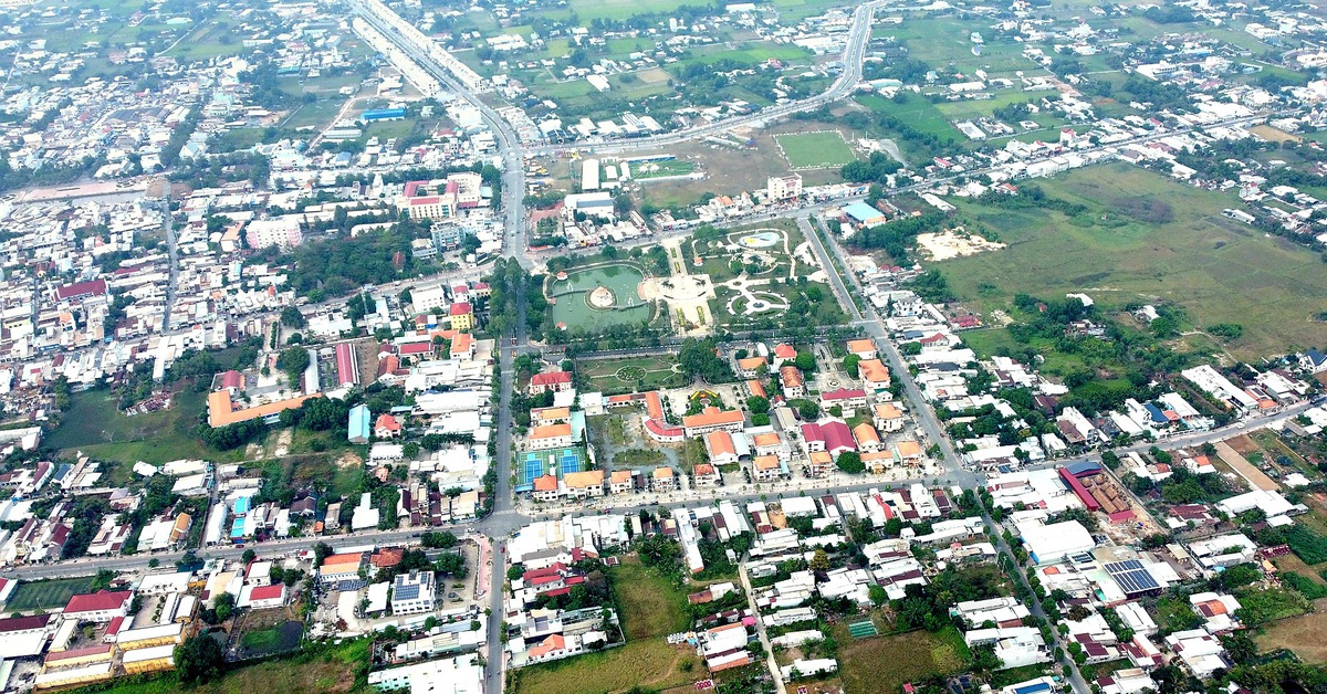 Đức Hòa, Hậu Nghĩa, Tân Biên và những xã nào ở Tây Ninh đủ tiêu chí lên phường?