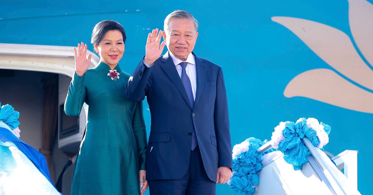 Thái Lan bắn 21 loạt đại bác chào mừng Tổng Bí thư, Chủ tịch nước Tô Lâm và Phu nhân tại sân bay