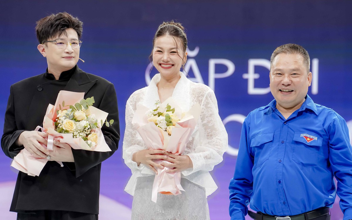 Hoa khôi Sinh viên không phải làm người của showbiz