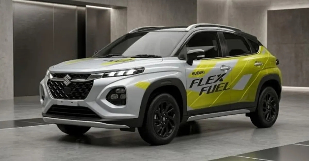 Suzuki Fronx sắp thêm bản chạy được với xăng 100% ethanol?