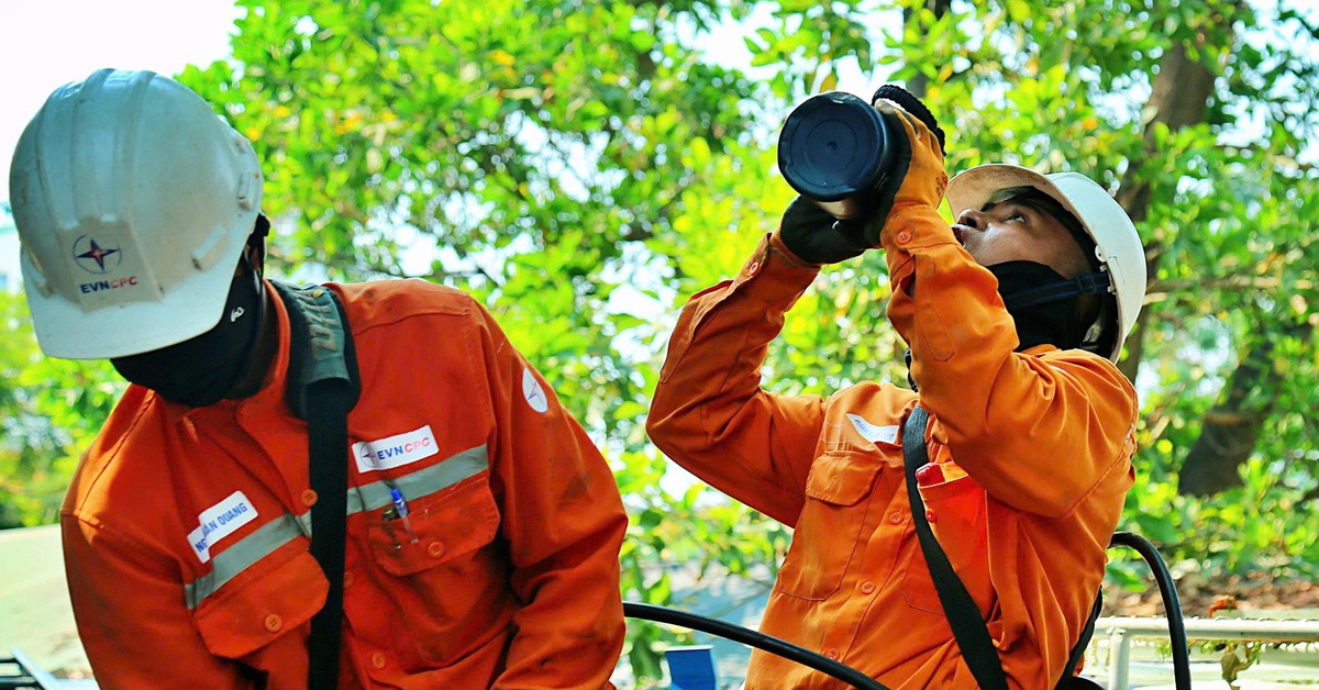 Nắng nóng trên diện rộng, sản lượng điện tiêu thụ trong ngày miền Trung - Tây Nguyên chạm mốc kỷ lục