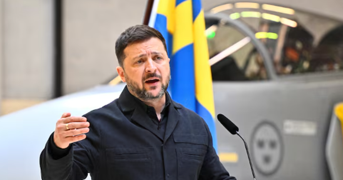 Ukraine chốt mua 20 tiêm kích Gripen đời mới, Thụy Điển tặng thêm 16 chiếc