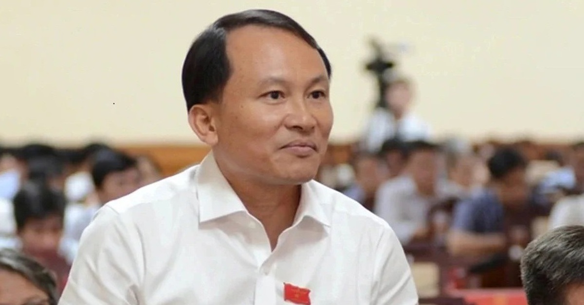Sau kỷ luật cảnh cáo, cựu Giám đốc Sở Nông nghiệp và Môi trường TP Huế được đưa về làm chuyên viên