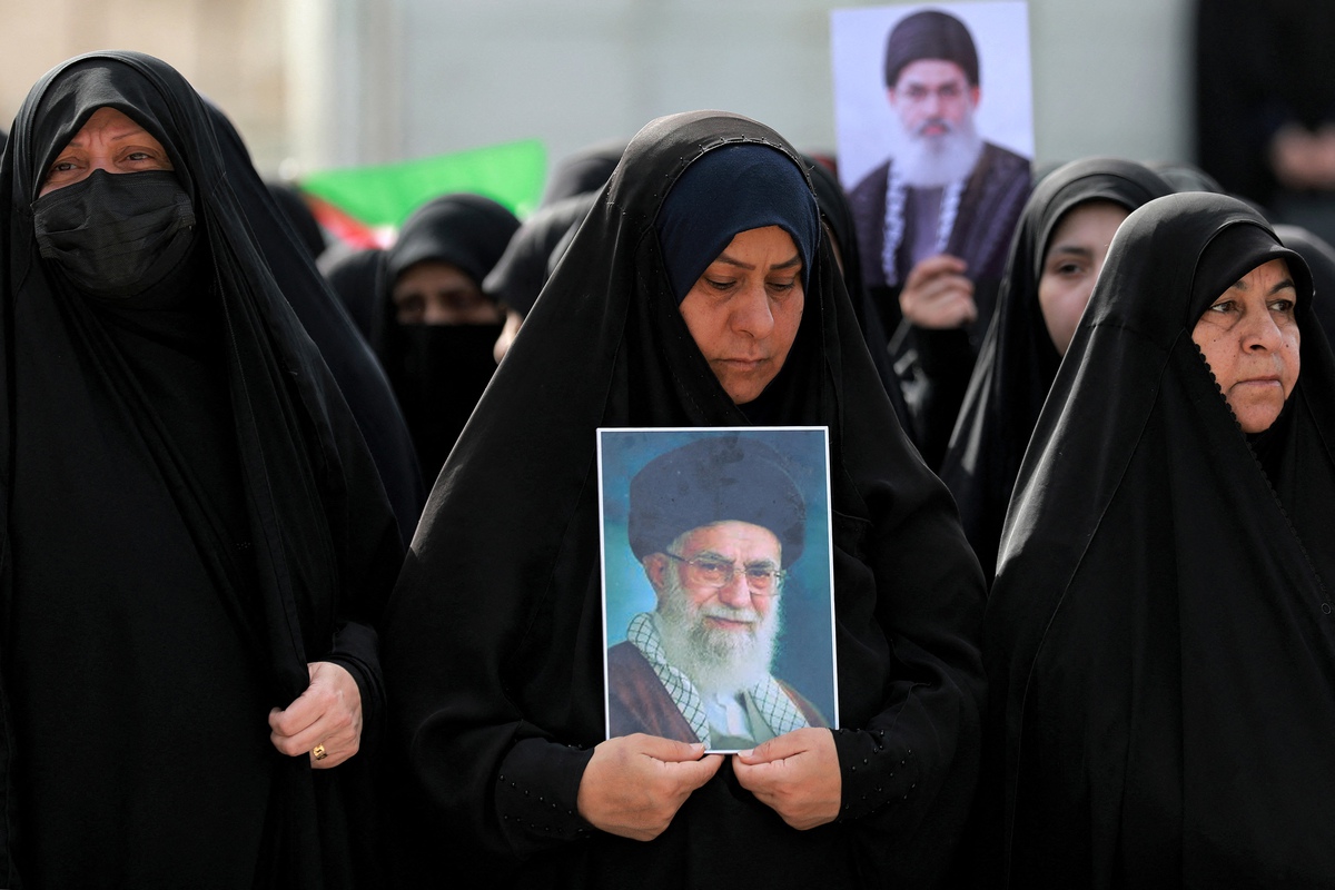 Trung Đông sáng 30-5: Iran chuẩn bị quốc tang Đại giáo chủ Ali Khamenei; Hezbollah tấn công Israel
