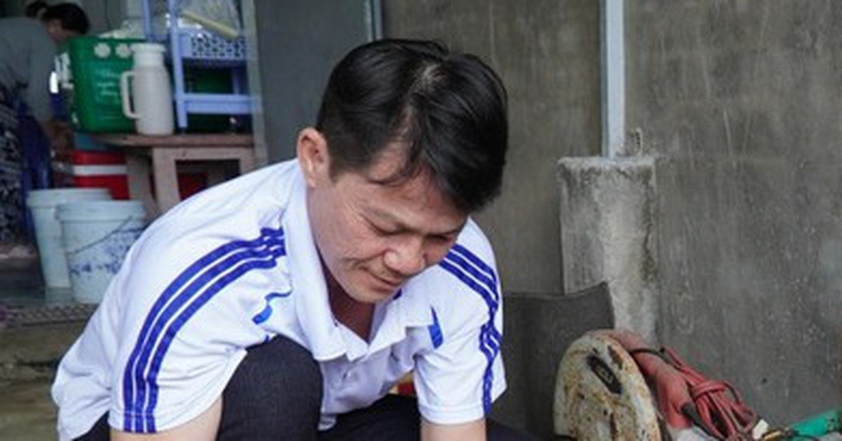 Đình chỉ điều tra vụ cựu hiệu trưởng ở Cà Mau bị tuyên 7 năm tù vì làm đồ dùng cho học sinh