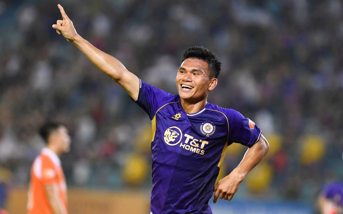 Bảng xếp hạng V-League vòng 21: CLB Hà Nội vào top 3