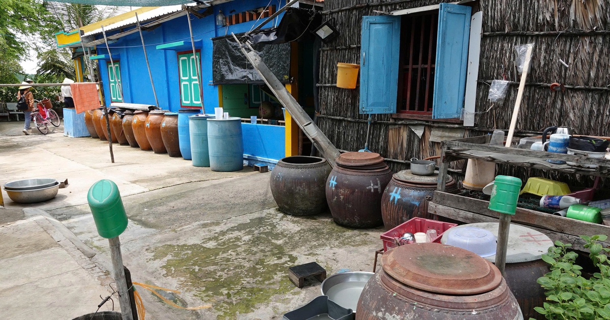 Mưa vẫn rơi trên mái nhà xưa