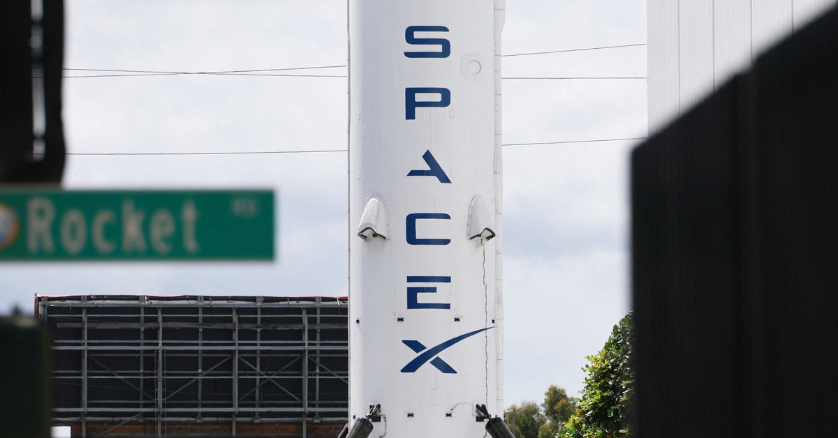 Lực lượng Không gian Mỹ trao cho SpaceX hợp đồng trị giá 4,16 tỉ USD