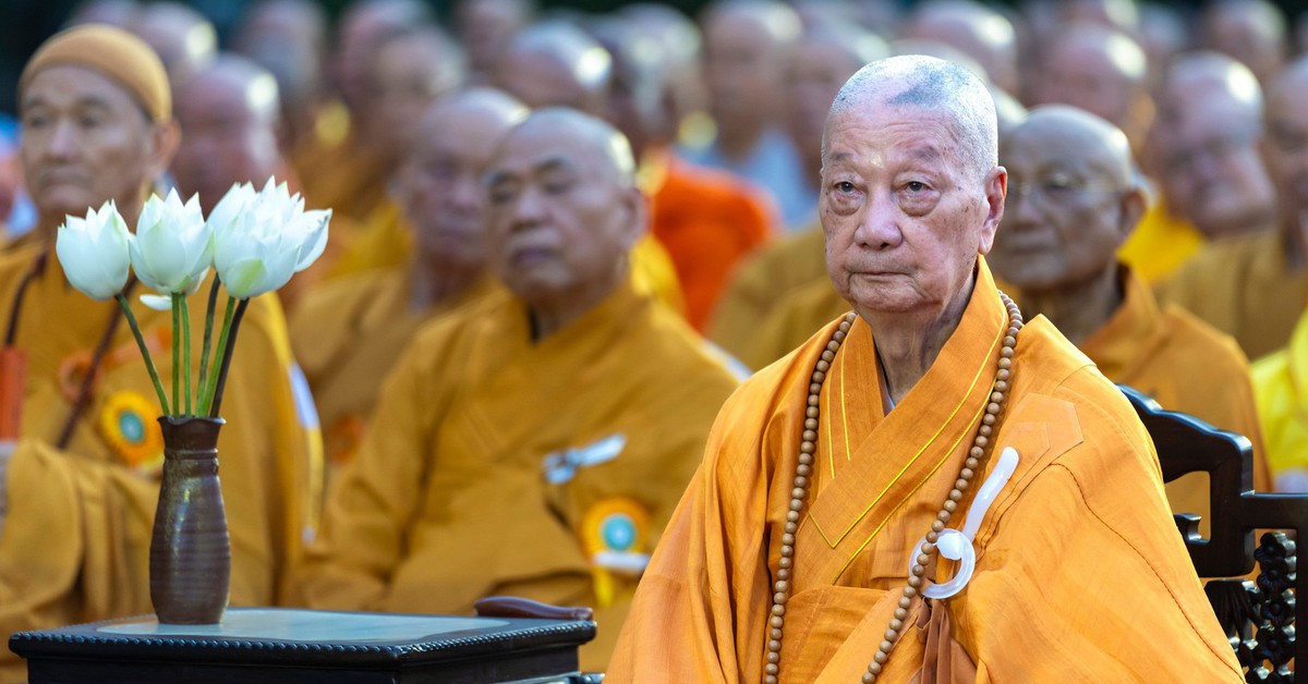Đại lễ Phật đản: Thắp sáng ngọn đèn từ bi, vun đắp đoàn kết
