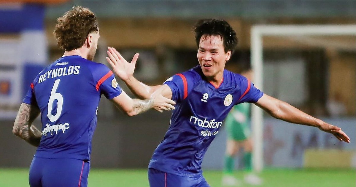 Đè bẹp Hải Phòng, PVF-CAND thoát vị trí đáy bảng ở vòng áp chót V-League 2025 - 2026