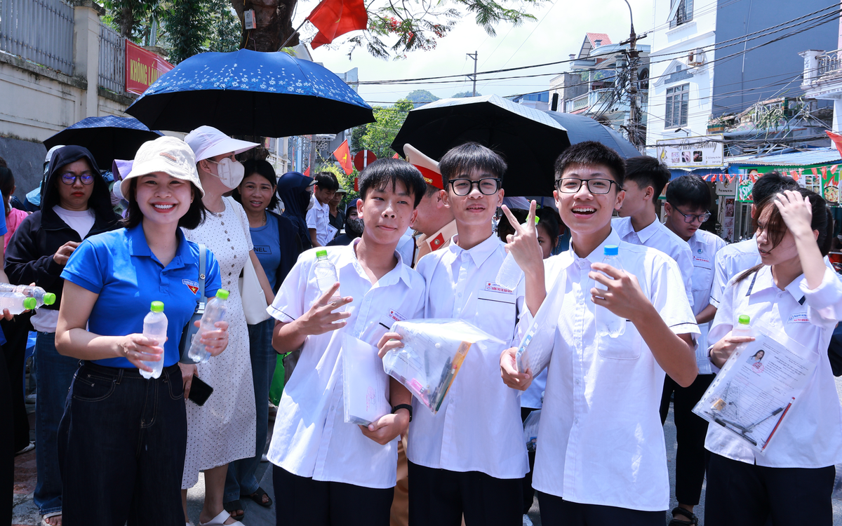 Kết thúc môn thi đầu tiên kỳ thi vào lớp 10 ở Hải Phòng, thí sinh đánh giá đề vừa sức