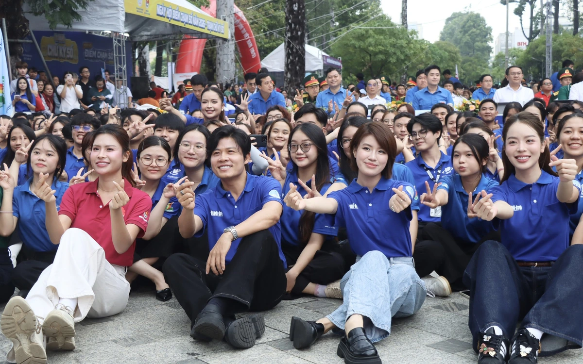 Hơn 5.000 chiến sĩ tình nguyện TP.HCM ra quân chiến dịch tình nguyện hè 2026, lần đầu có 'Mùa hè số'