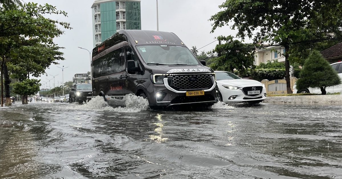 Thời tiết hôm nay 1-6: Bắc Bộ tới Huế nắng nóng; Gia Lai, Lâm Đồng mưa to