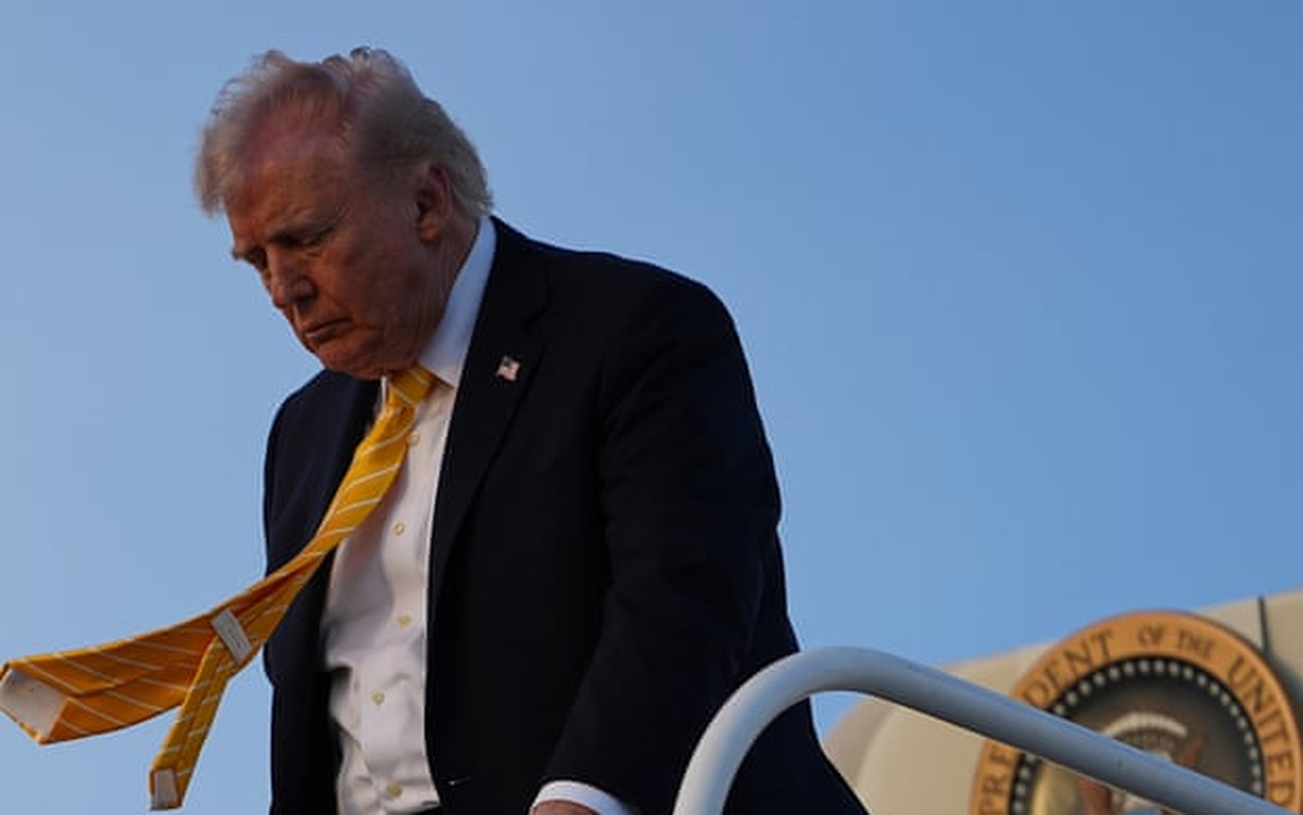 Tỉ lệ người Mỹ không ủng hộ ông Trump chạm mức cao kỷ lục