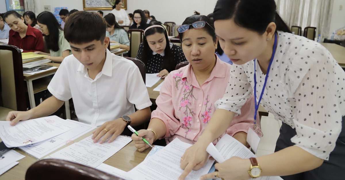 Điều chỉnh nguyện vọng vào lớp 10 ở TP.HCM: Có được bỏ trường đã đăng ký, đổi thành trường khác?