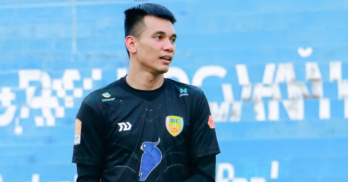 Cựu thủ môn tuyển Việt Nam 'chi viện' cho Đồng Tháp