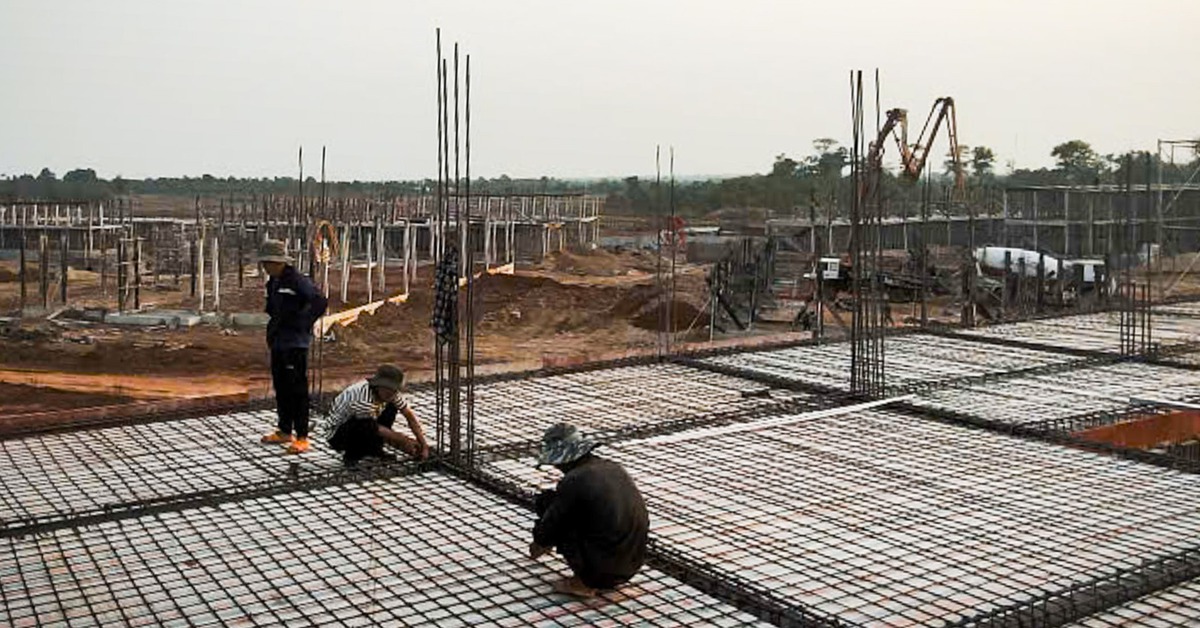 7 công trình xây trường nội trú biên giới Gia Lai thiếu 500 thợ, phải nhờ quân đội hỗ trợ