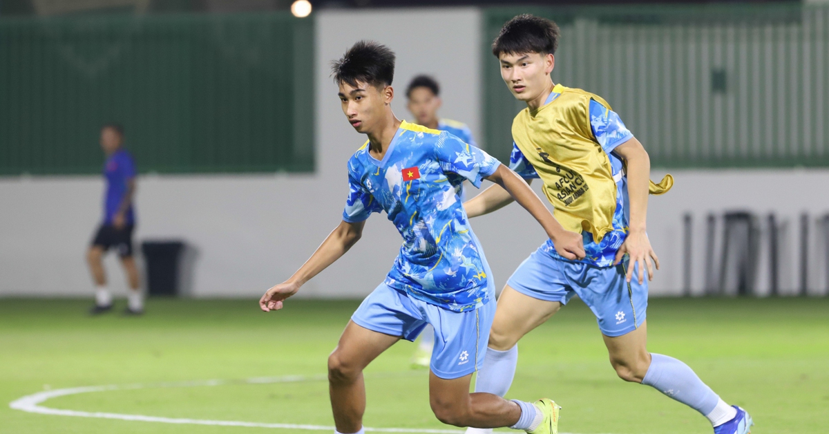 U17 Việt Nam làm quen điều kiện thi đấu ở Saudi Arabia
