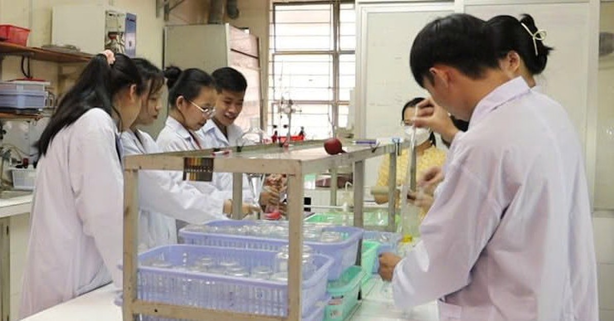Doanh nghiệp 'săn' nhân lực địa chất ngay từ giảng đường