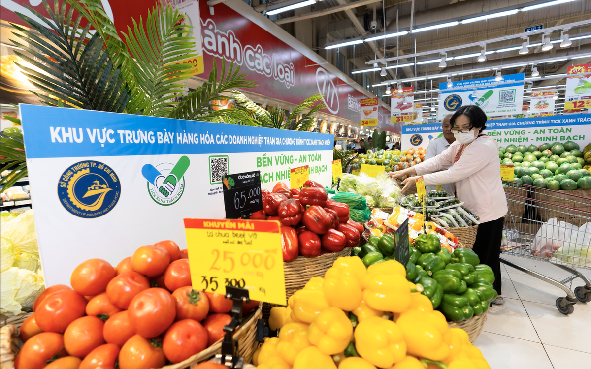 TP.HCM đưa 'Tick xanh trách nhiệm' vào bếp ăn trường học, siết chặt an toàn thực phẩm