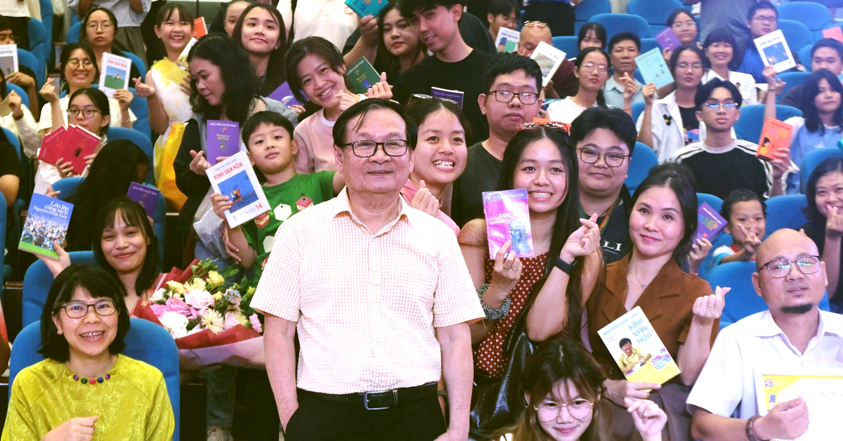 Sắp có ‘Kính vạn hoa’ truyện tranh?
