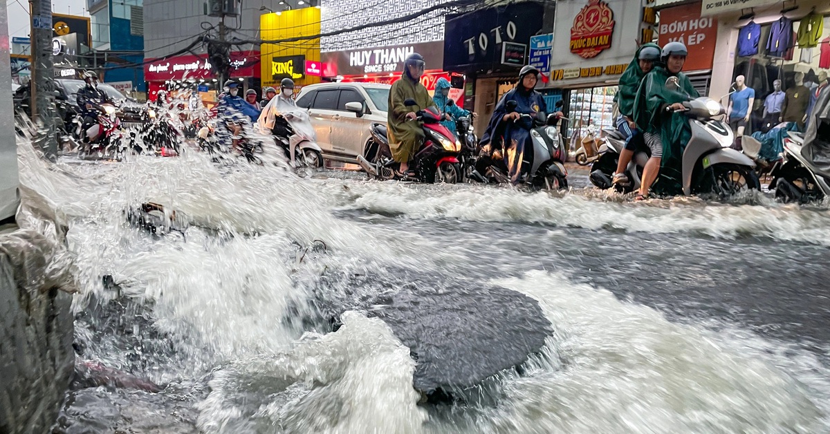 Khu vực chợ Thủ Đức khi nào hết ngập?