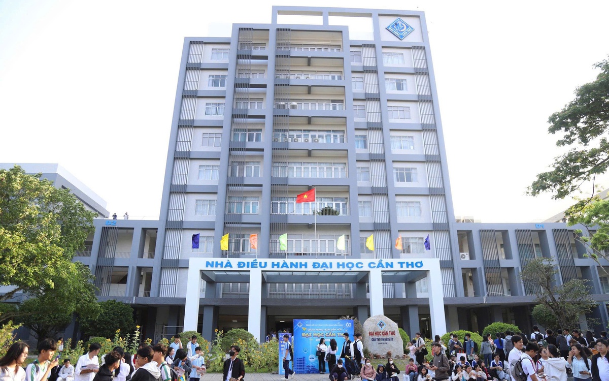 Sáp nhập trường cao đẳng vào Đại học Cần Thơ và Trường đại học Khoa học