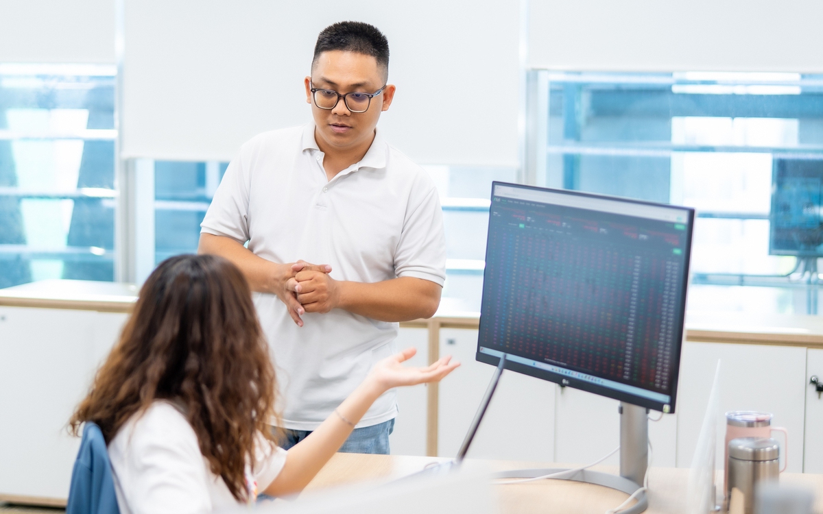 Chứng khoán 7-5: Chiến lược nào phù hợp khi dòng tiền có dấu hiệu lan tỏa?