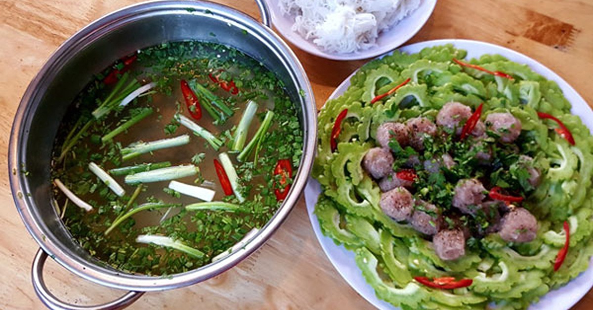 Canh khổ qua cá thác lác, thức ăn giải nhiệt mùa nóng dễ nuốt cơm