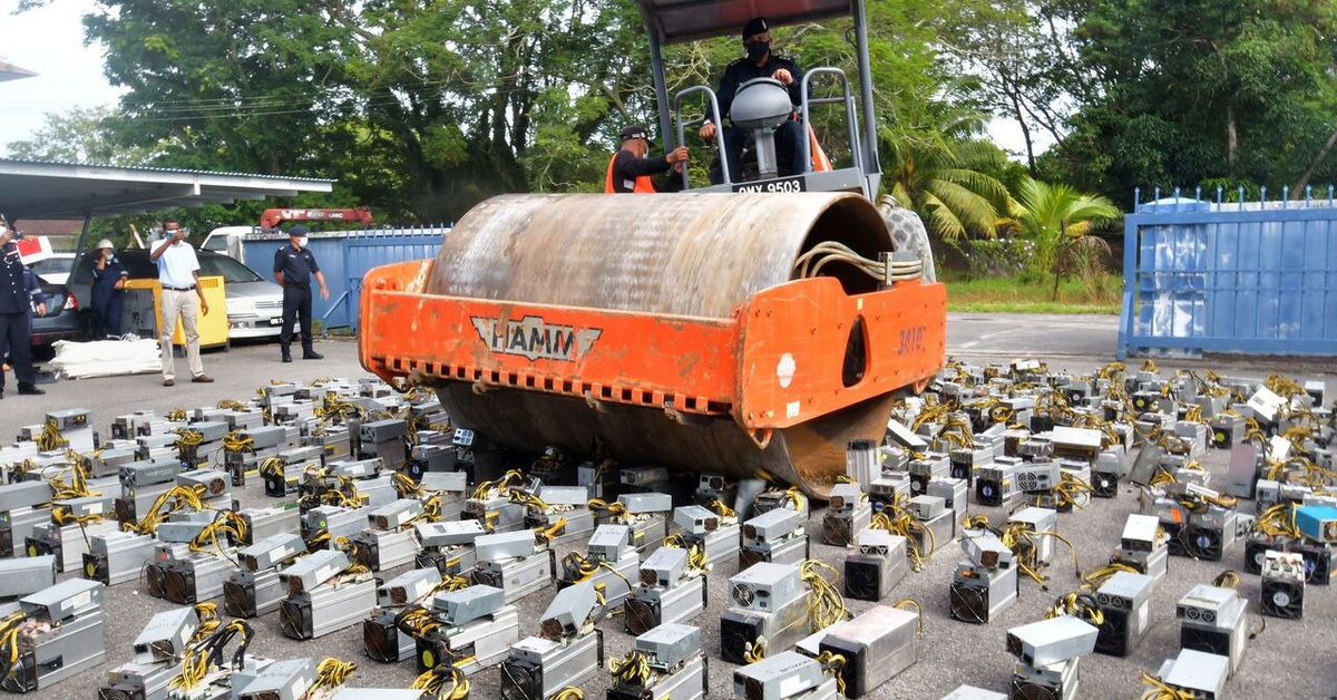 Trộm điện đào bitcoin gây thiệt hại lớn cho Malaysia