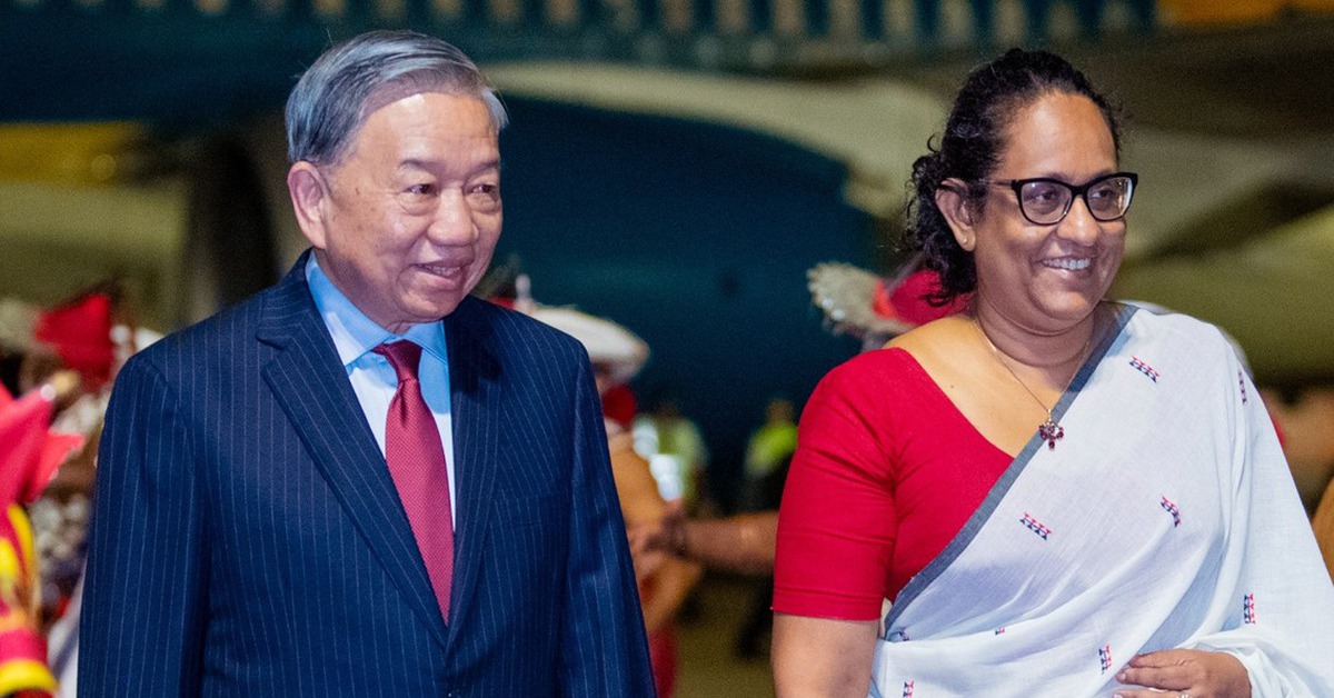 Tổng Bí thư, Chủ tịch nước Tô Lâm đến Sri Lanka, Thủ tướng Amarasuriya đón tại sân bay