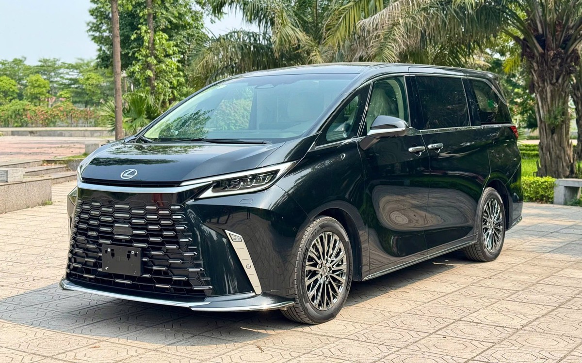 Tin tức giá xe: Xe Lexus giảm giá niêm yết tới 360 triệu đồng, tất cả đều sử dụng động cơ hybrid