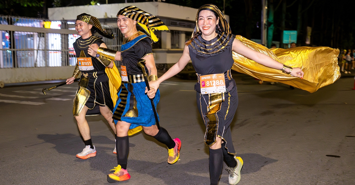 Gần 10.000 người dự VnExpress Marathon Cần Thơ