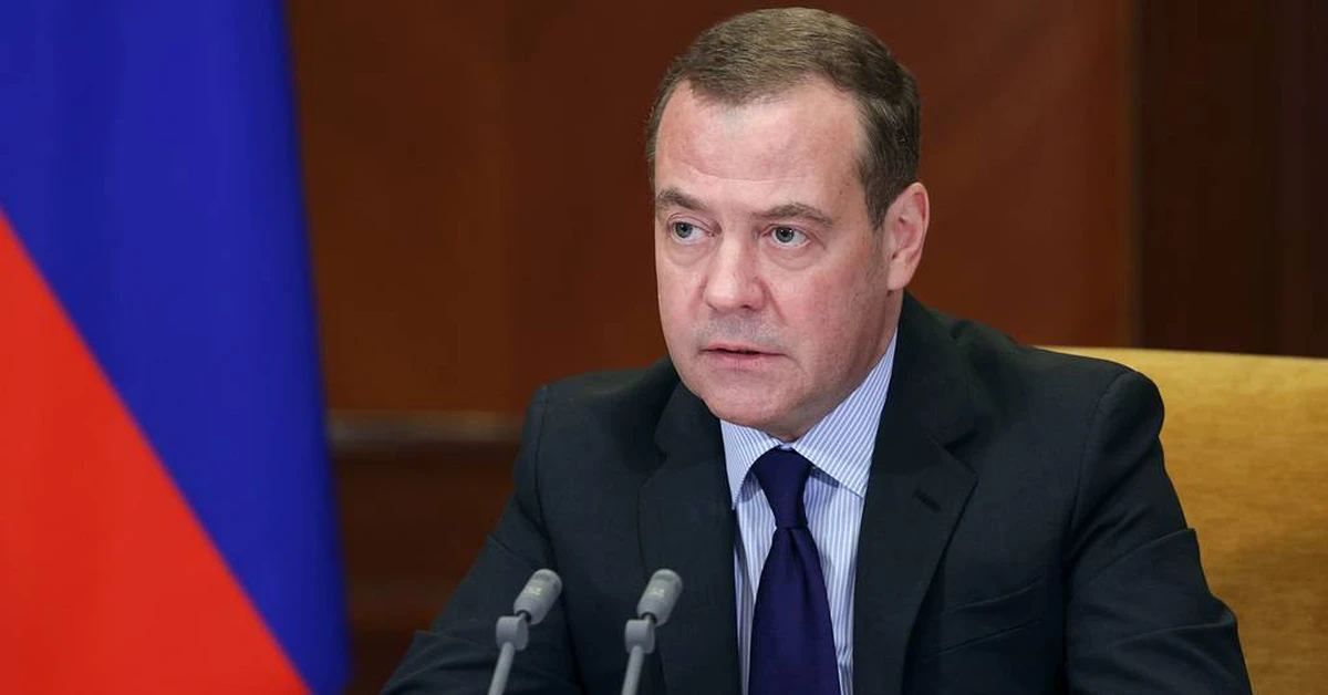 Ông Medvedev: Châu Âu sẽ sụp đổ nếu nổ ra chiến tranh Nga - Đức