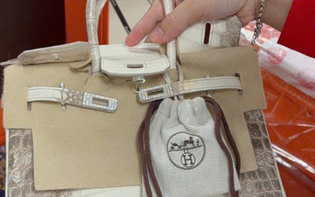 Túi Hermes của bà Trương Mỹ Lan sẽ được đấu giá thế nào?