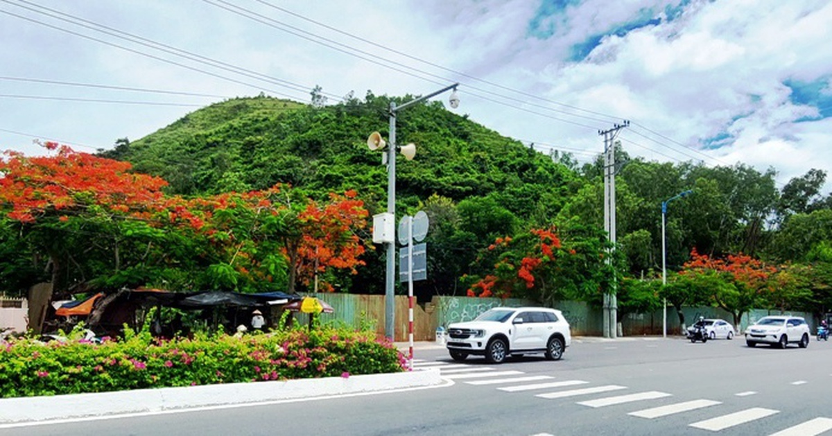 Đối thoại với dân mua đất 30 năm ở Ba Làng Nha Trang, chấp nhận kiến nghị cấp giấy tờ