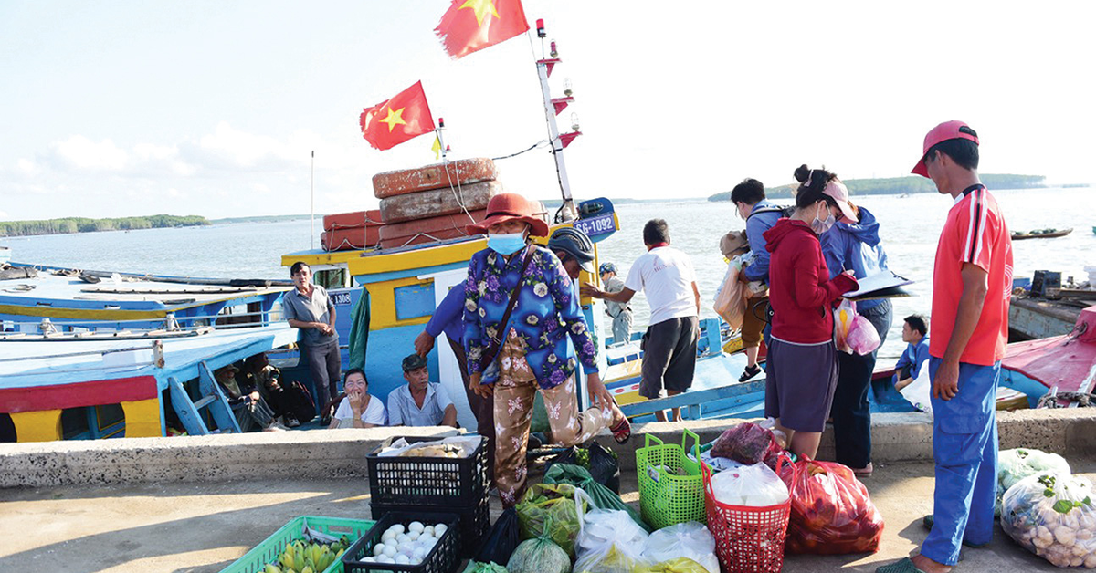 TP.HCM nghiên cứu làm tuyến phà đến Thạnh An và buýt sông đến Thiềng Liềng