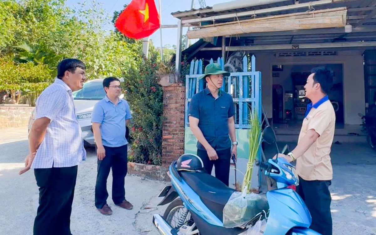 Yêu cầu người dân bao chiếm đất ở Phú Quốc tự nguyện tháo dỡ