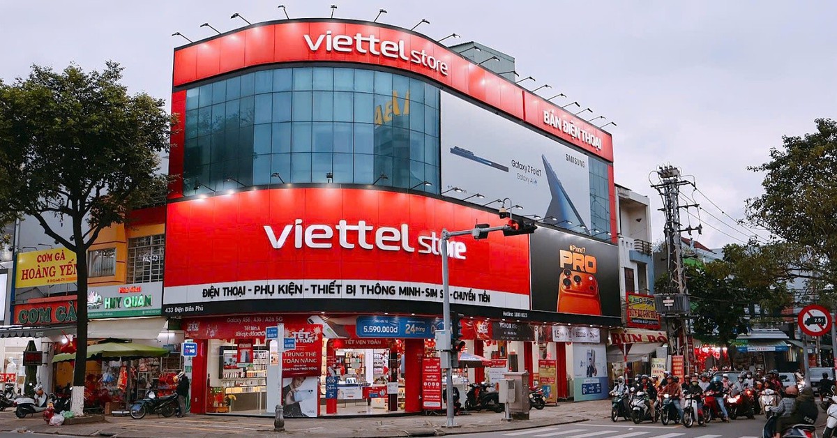 Viettel Store mừng sinh nhật 20 năm với loạt ưu đãi 'Mua là có quà'
