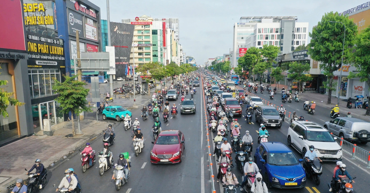 Nghĩ về cái 'gan' trên đường Cộng Hòa