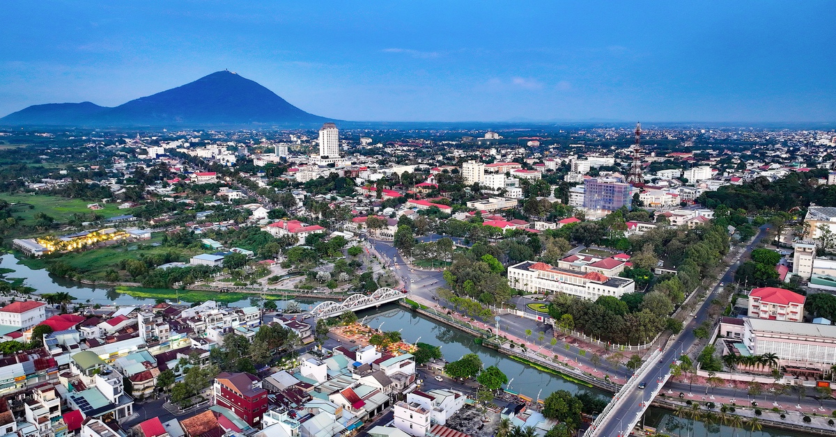 Quy hoạch đô thị Tân Ninh với núi Bà Đen thành trọng điểm du lịch Đông Nam Bộ