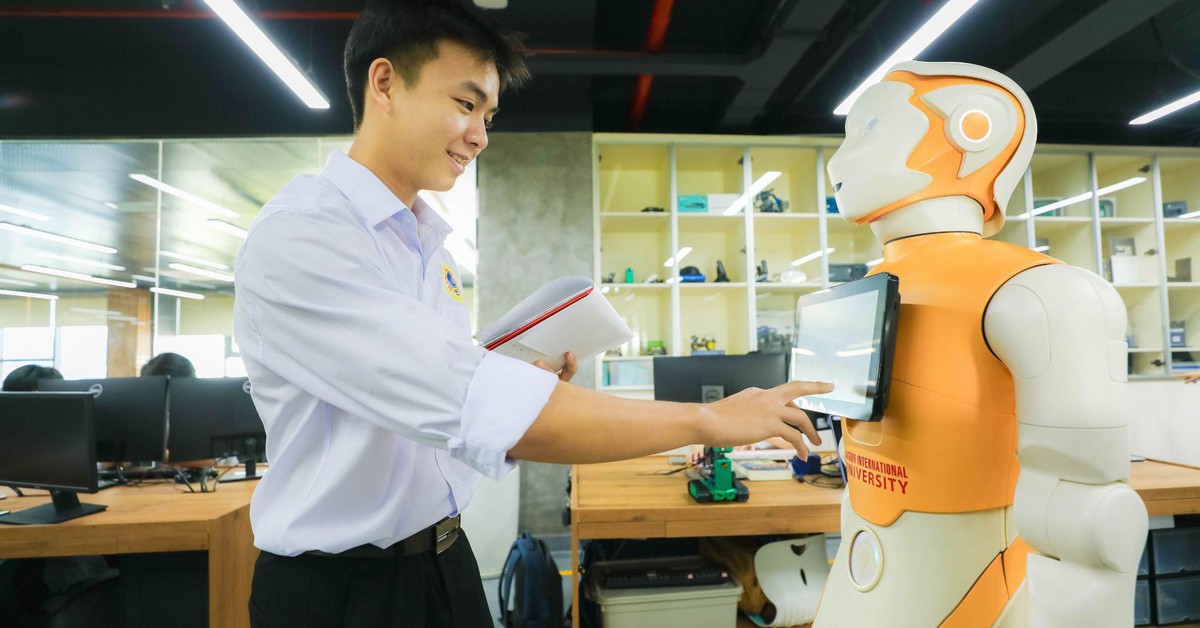 SIU AI Lab - Nơi sinh viên biến ý tưởng AI thành sản phẩm thực tế