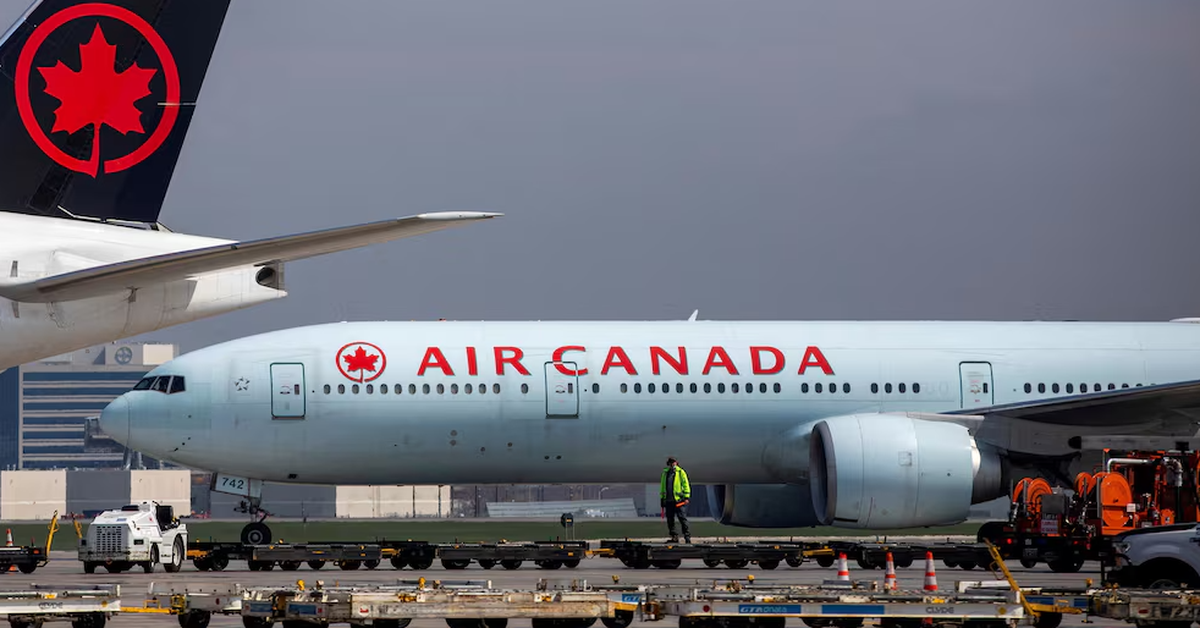 Phi công Canada lái 900 chuyến bay suốt 16 năm dù không có giấy phép