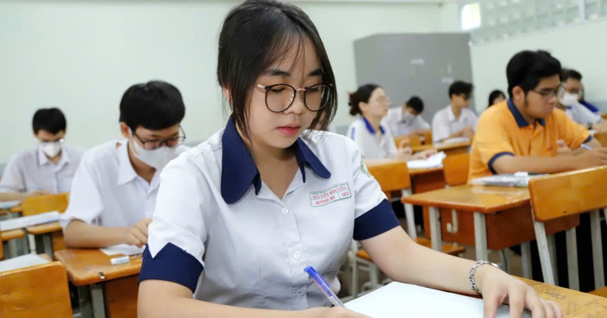 Thi tốt nghiệp THPT 2026: Những lưu ý khi thi môn toán chiều nay