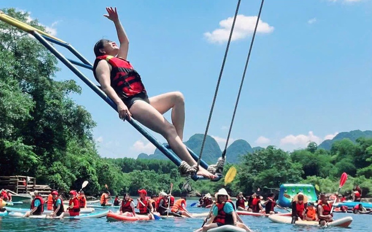 Các khu du lịch ở Phong Nha bị cắt điện 'dùng ké':