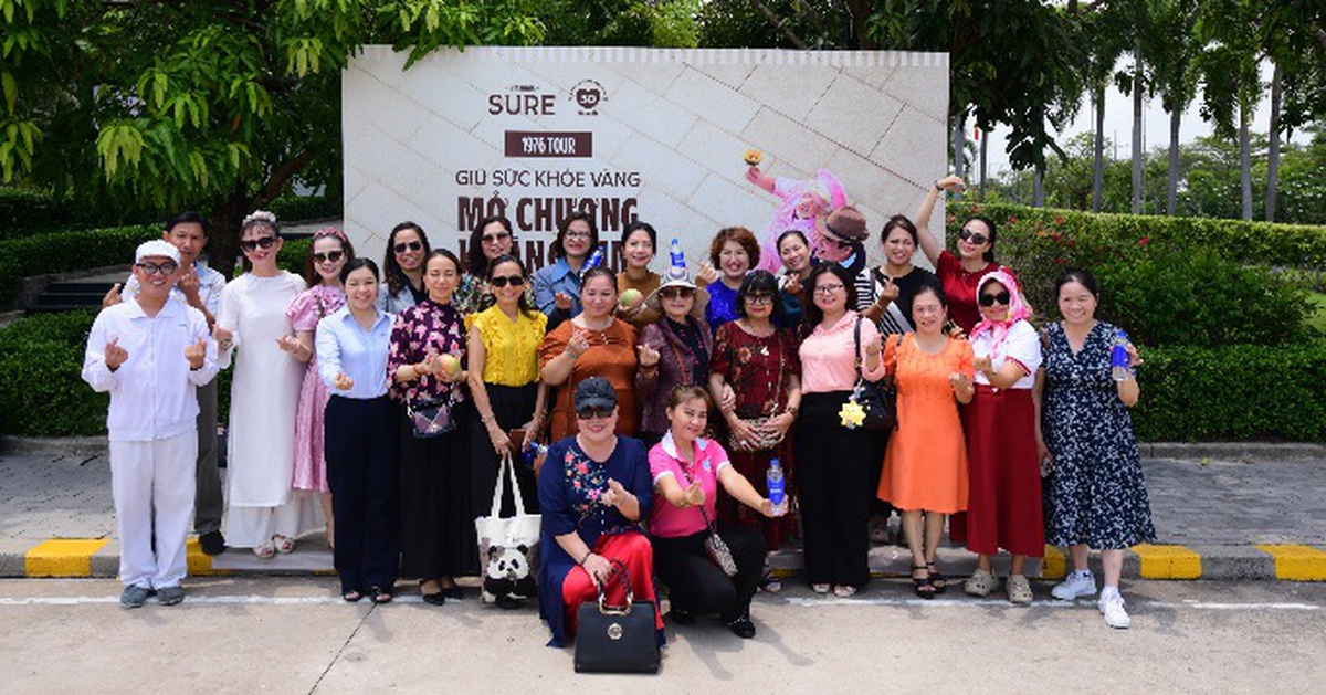 Vinamilk đón thế hệ 'đồng niên' tham quan nhà máy