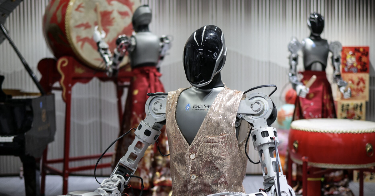 Doanh nghiệp Trung Quốc sản xuất 'mắt' cho robot chọn Việt Nam làm cứ điểm
