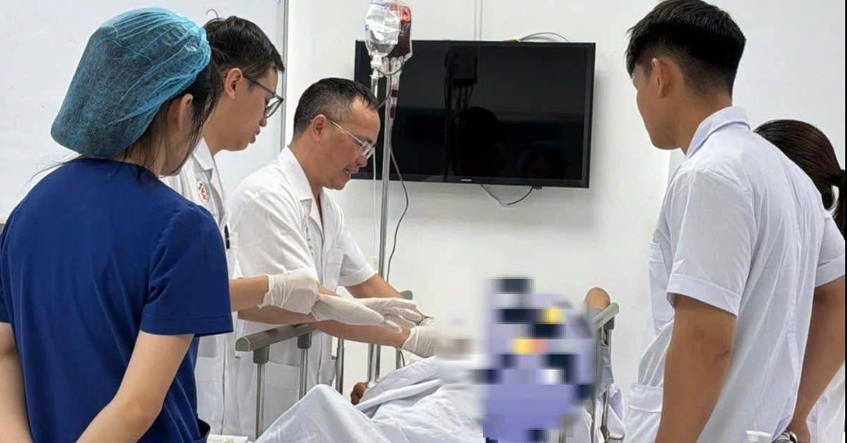 Chữa trị thành công ca hy hữu: Người đàn ông cương dương suốt 7 ngày sau cú ngã