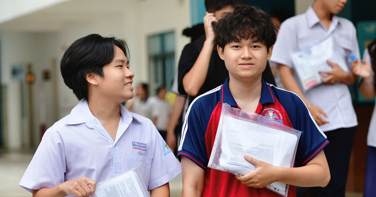 Bài giải 48 mã đề môn tiếng Anh thi tốt nghiệp THPT 2026