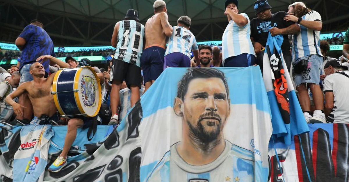 Argentina chuyển cho Mỹ tên 13.000 ông bố nợ cấp dưỡng nuôi con: Cấm xem World Cup!